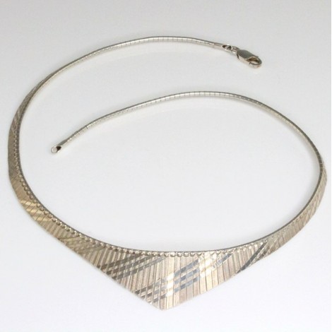 elegant colier " choker ". Italia. anii '90